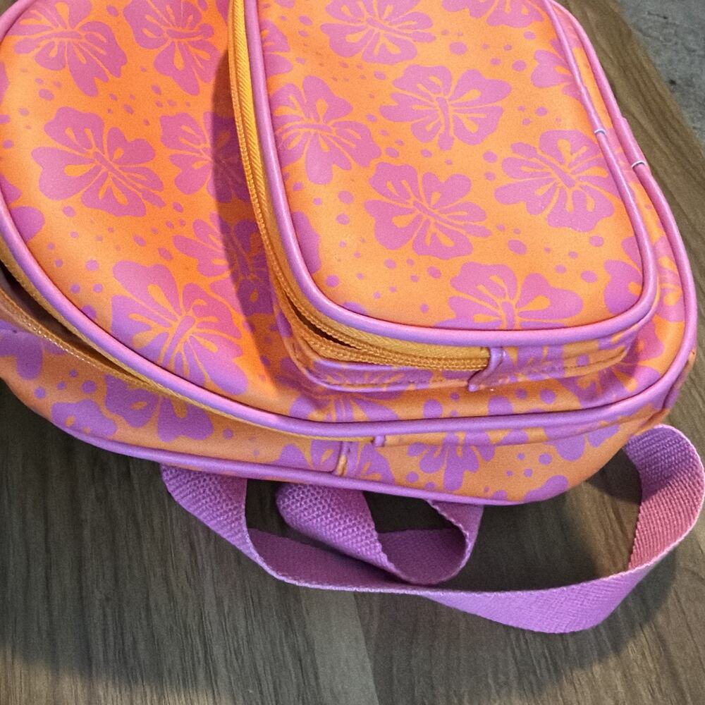 Sm Art Class Backpack - Picture 7 of 7